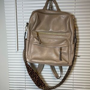 Jen & Co Amelia vegan leather backpack excellent condition
